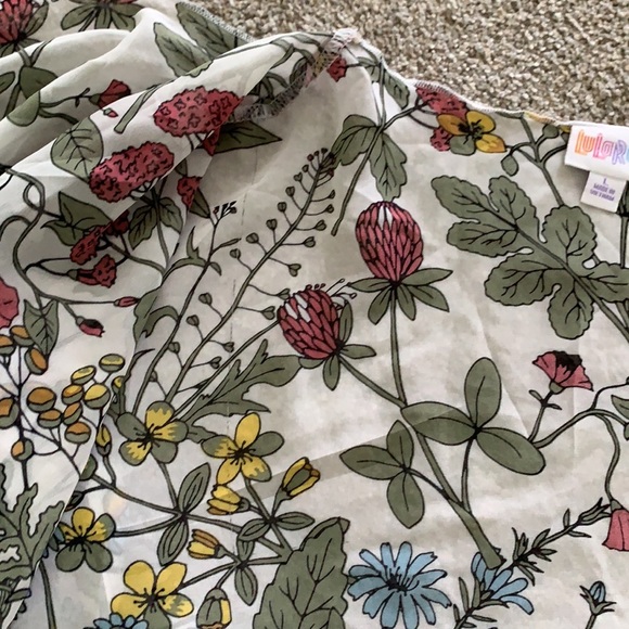 Lula Roe Floral Kimono - Picture 7 of 7